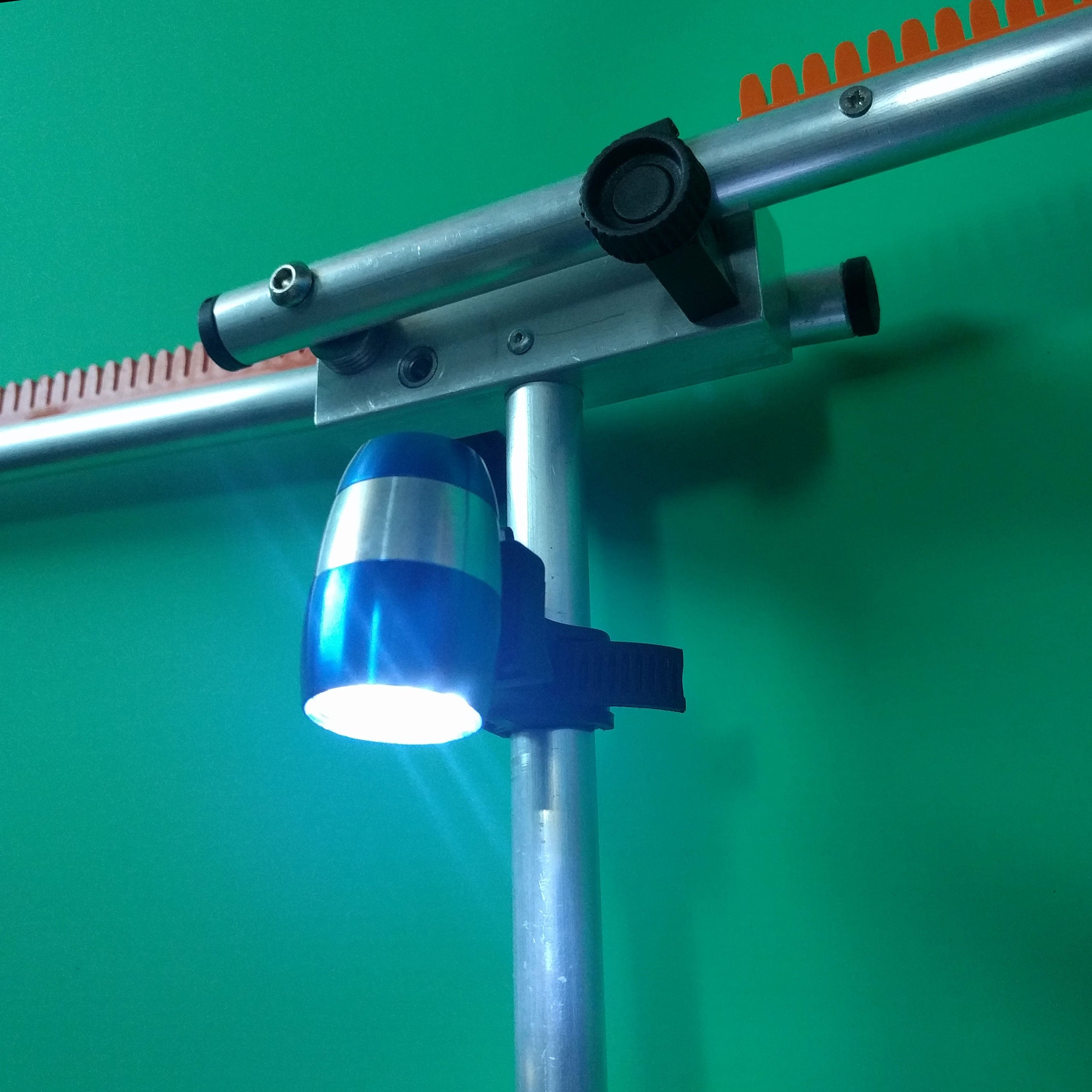 Lampadina LED Globo 24W E27 LUMINA | 1920 Lumen 6500K | Luce Bianca Fredda | Risparmio 80% A+